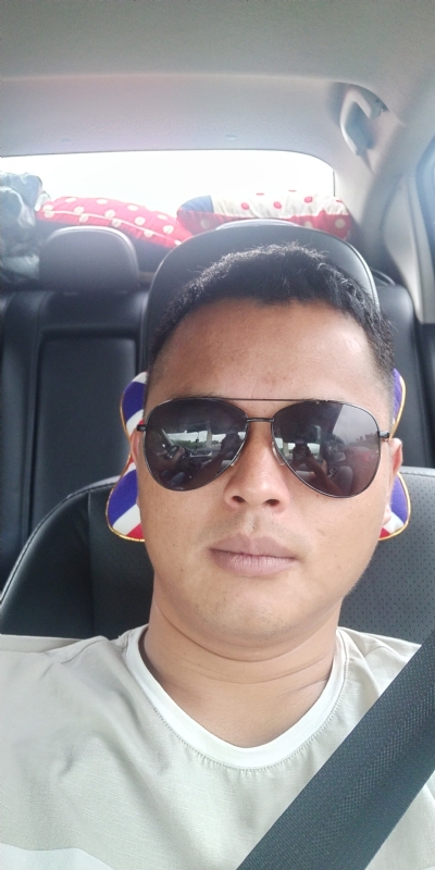 陈仁凯的第一张照片--周宁征婚网