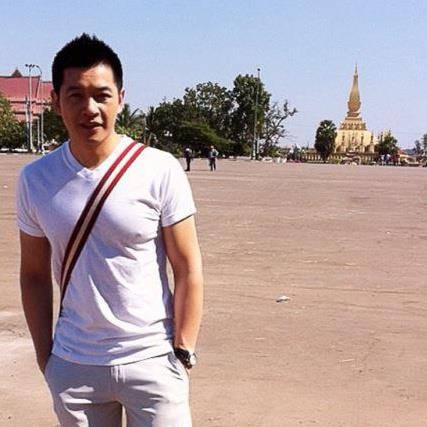 稳稳的男人的第一张照片--周宁征婚网