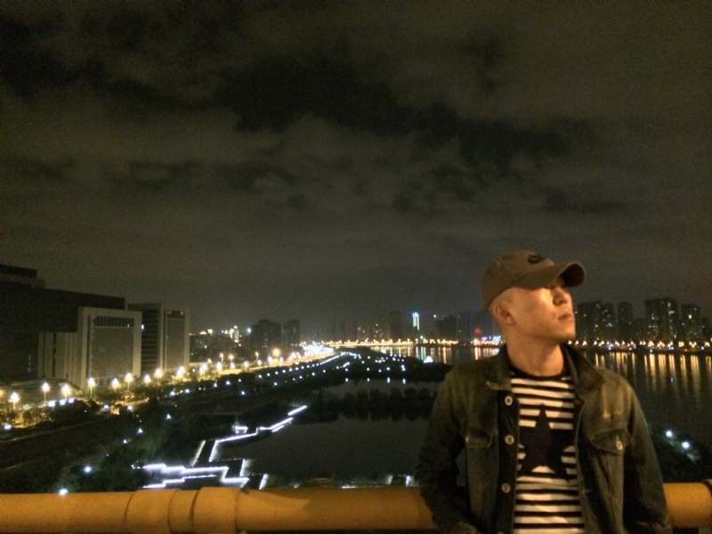 yulin的第一张照片--周宁征婚网