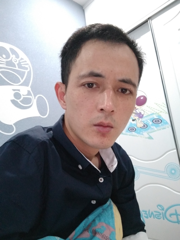 容晨的第一张照片--周宁征婚网