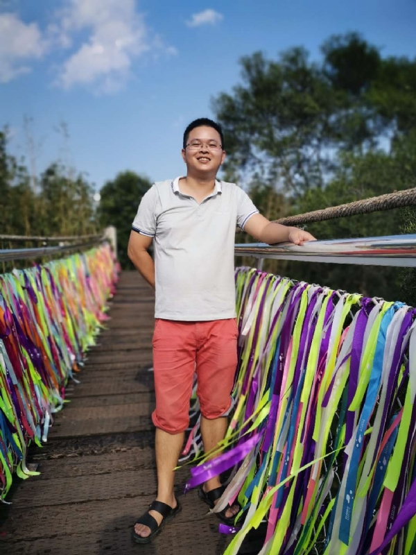 大象的第一张照片--周宁征婚网