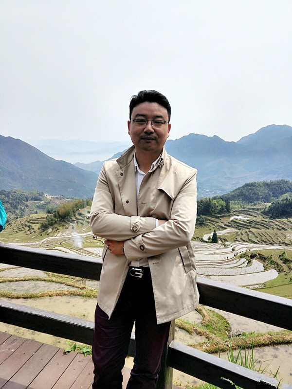 过往的第二张照片--周宁征婚网