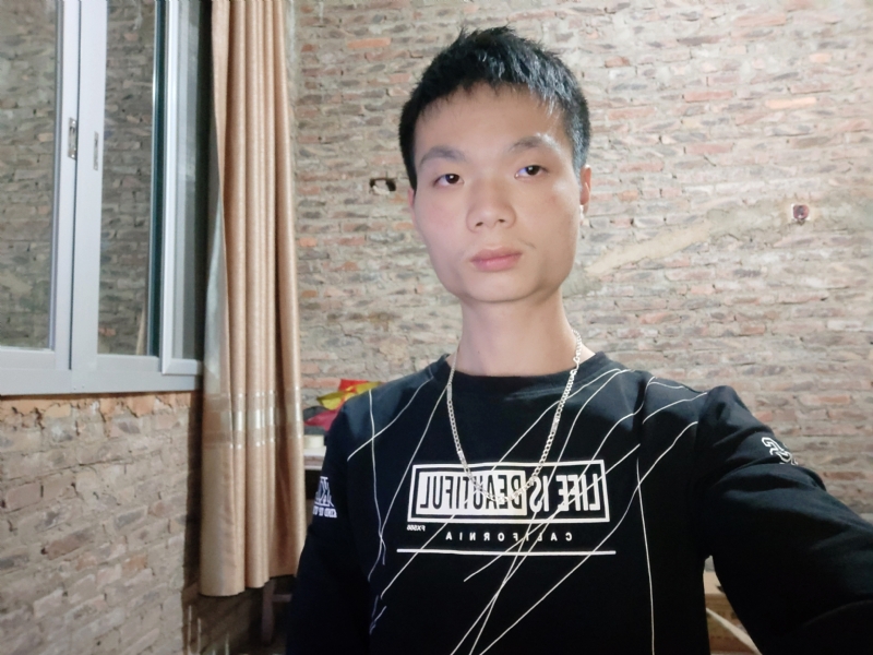 杨翊天的第一张照片--周宁征婚网