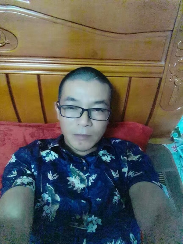 坚信就是你的第一张照片--周宁征婚网