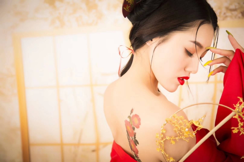 小艾的第二张照片--周宁征婚网