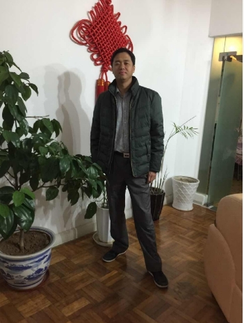 阳光的第一张照片--周宁征婚网