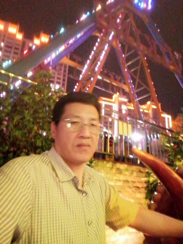 有你不孤单的第一张照片--周宁征婚网