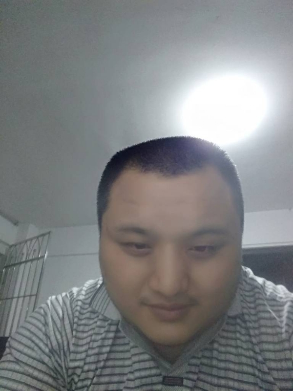 我在机场等艘船的第一张照片--周宁征婚网