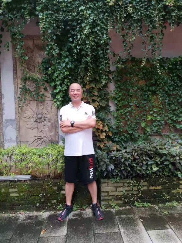 李国伟的第五张照片--周宁征婚网