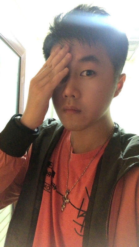 尐坏坏的第一张照片--周宁征婚网