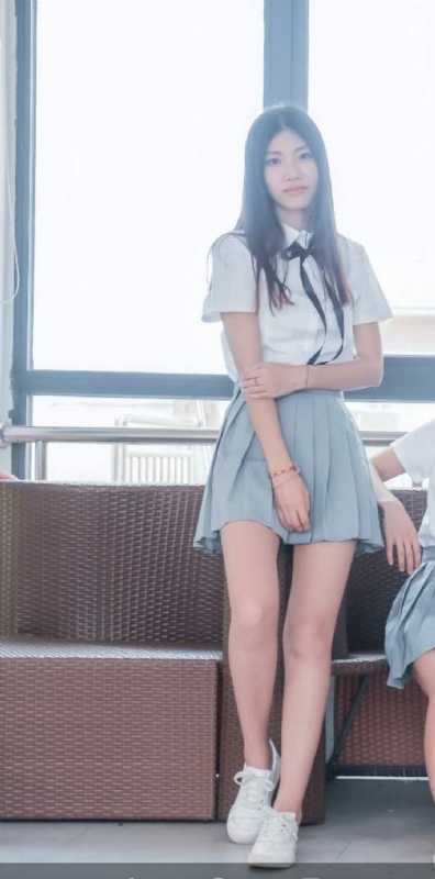 艾丽莎的第一张照片--周宁征婚网