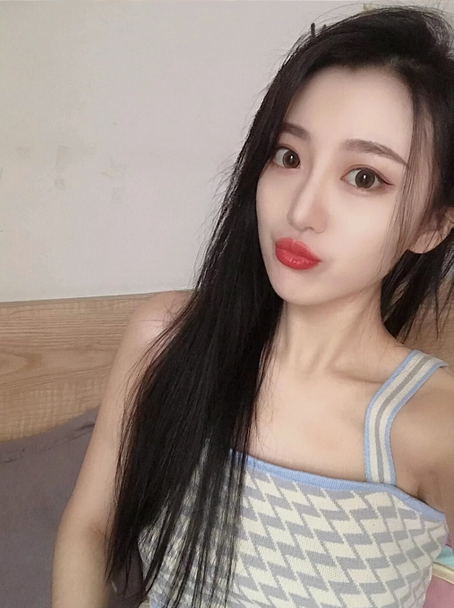 倩倩的第一张照片--周宁征婚网