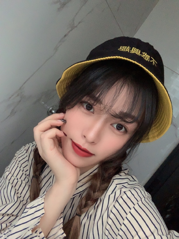 干净的第一张照片--周宁征婚网