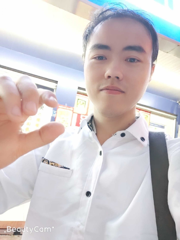 开心就好的第一张照片--周宁征婚网