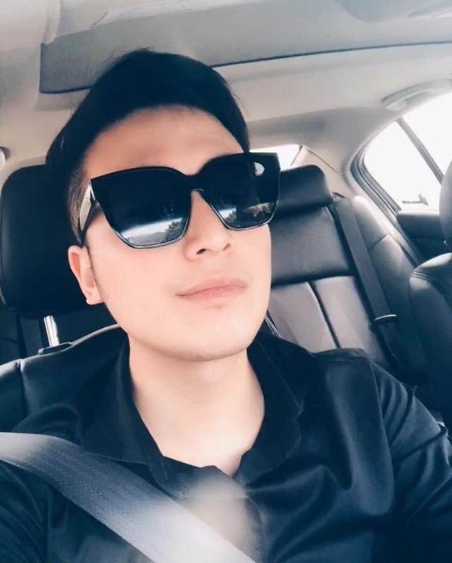 沉稳的第一张照片--周宁征婚网