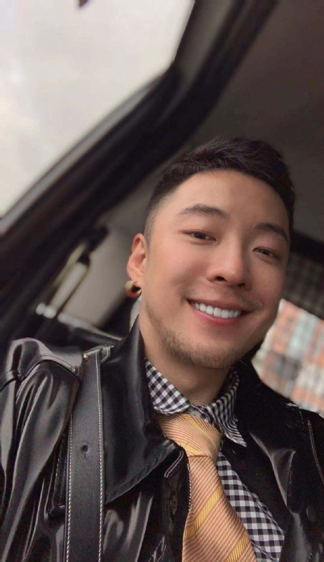 平凡英雄的第二张照片--周宁征婚网