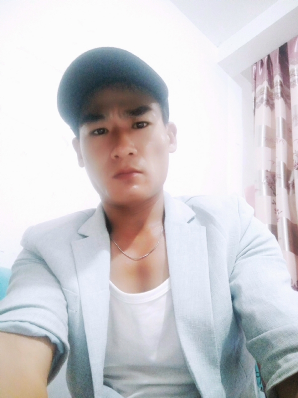 一若千金的第一张照片--周宁征婚网