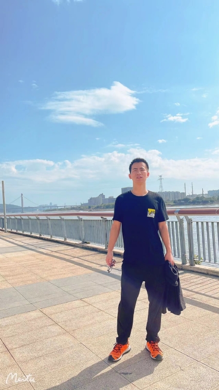 小螃蟹的第一张照片--周宁征婚网