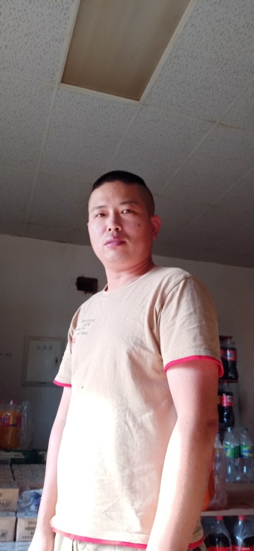 有心人的第三张照片--周宁征婚网