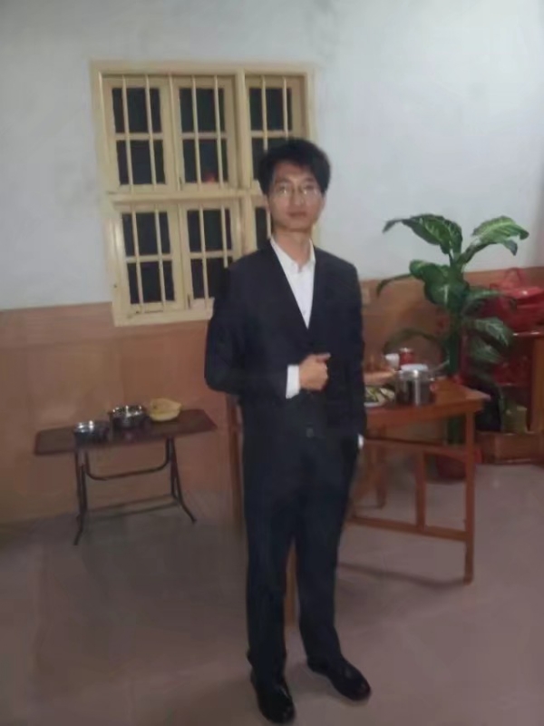 潇湘剑雨的第一张照片--周宁征婚网