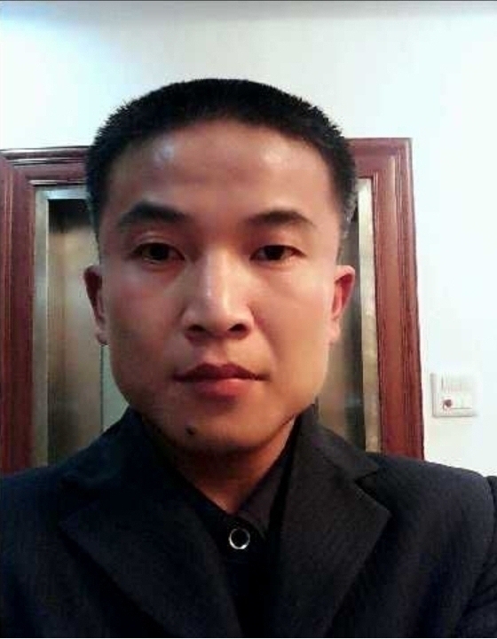 卓文的第一张照片--周宁征婚网