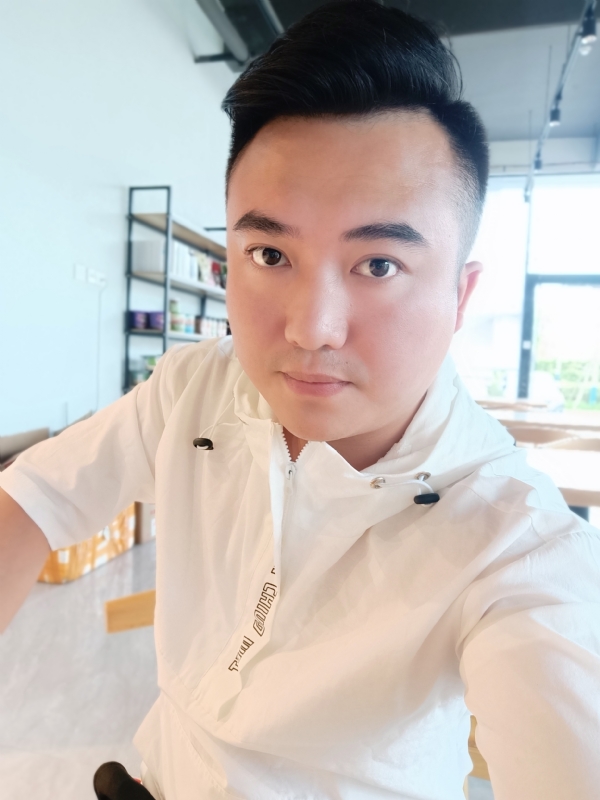 王先生的第一张照片--周宁征婚网