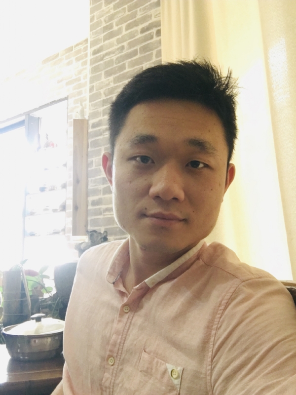 落落大方的第二张照片--周宁征婚网