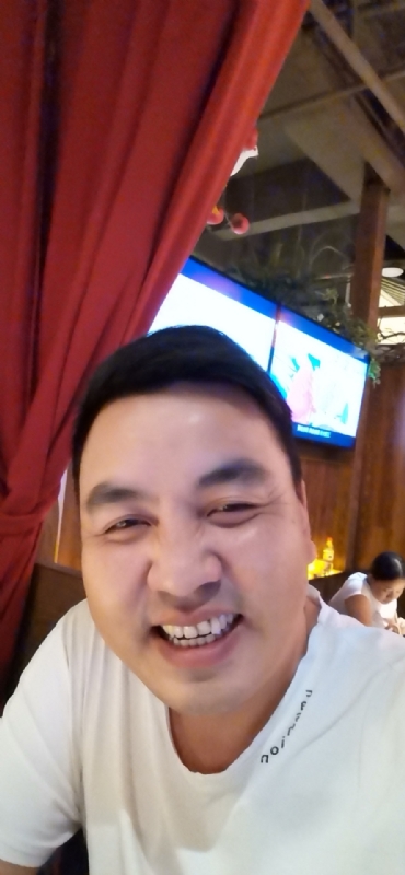 泉哥的第一张照片--周宁征婚网