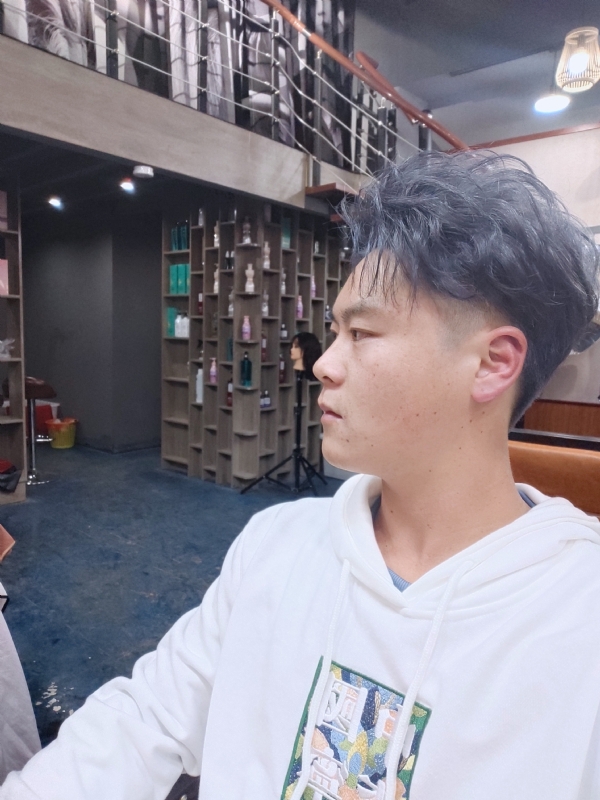 《零》的第一张照片--周宁征婚网