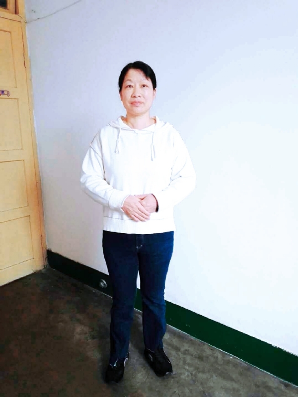 小妹的第四张照片--周宁征婚网