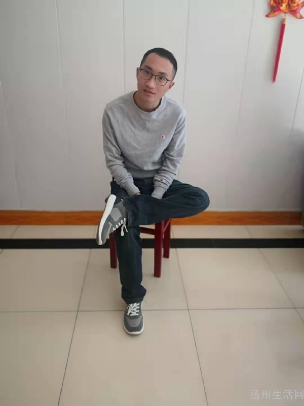 小青年的第一张照片--周宁征婚网