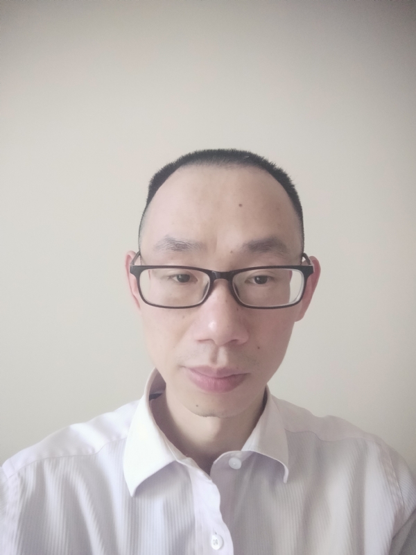 小卓的第二张照片--周宁征婚网