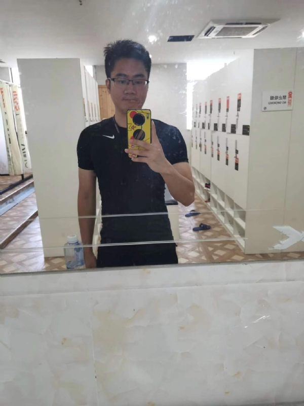 习惯发呆的第一张照片--周宁征婚网