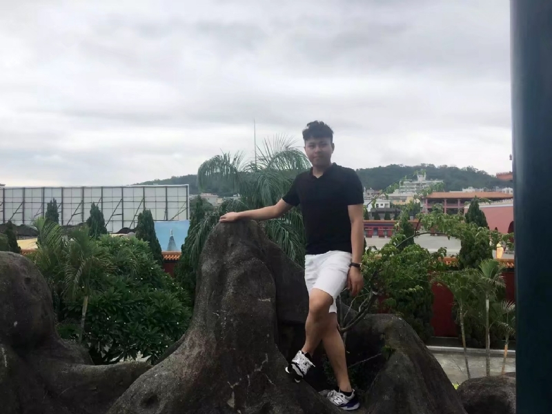 伟仔的第一张照片--周宁征婚网