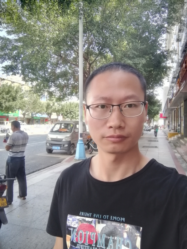 老虎的第一张照片--周宁征婚网