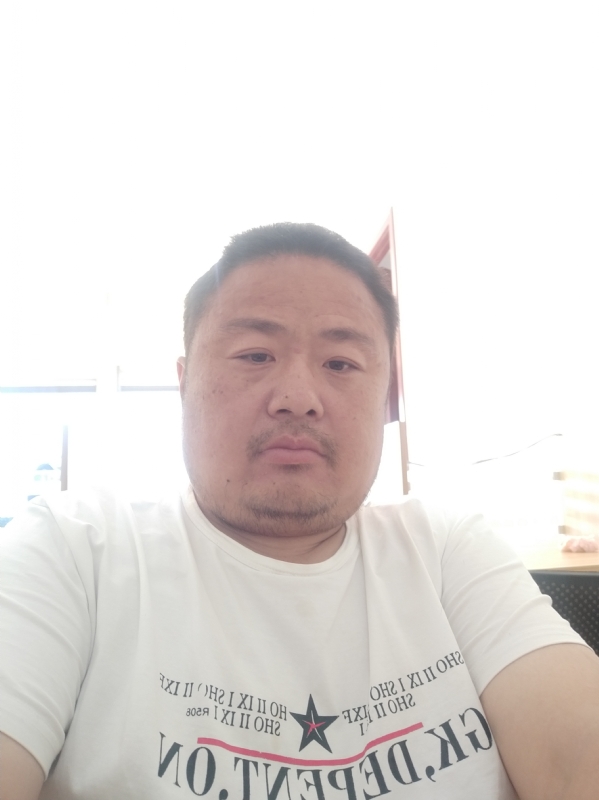 流星隐爱的第二张照片--周宁征婚网