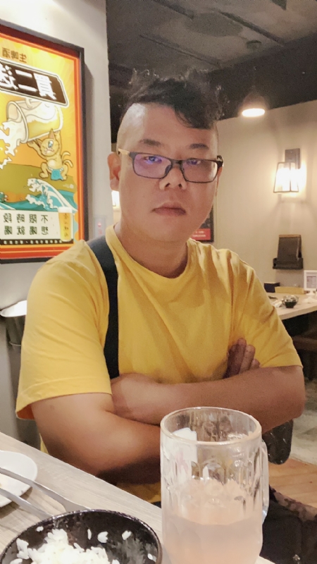 公爵的第一张照片--周宁征婚网