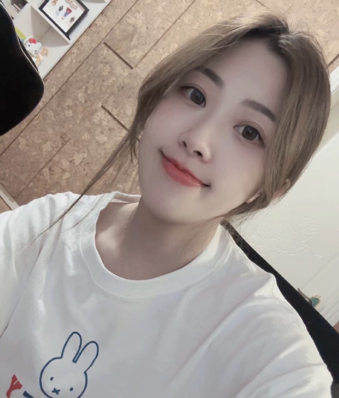 恛憶︿夠了的第一张照片--周宁征婚网