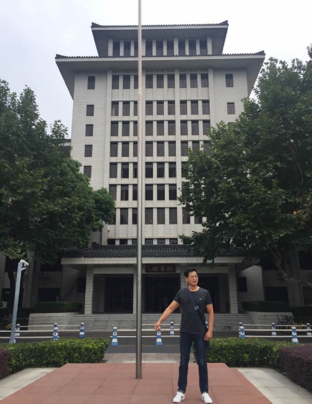 加国男人的第三张照片--周宁征婚网