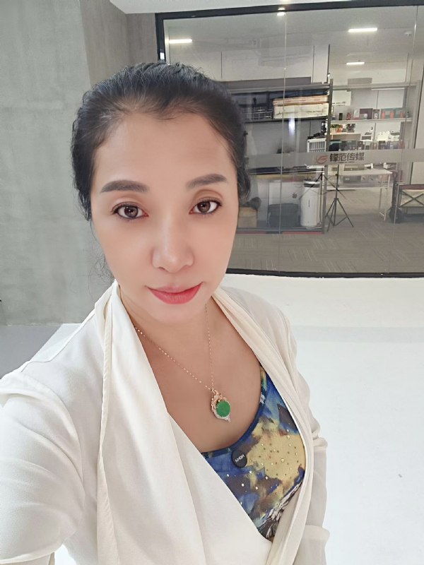 仝馨的第二张照片--周宁征婚网