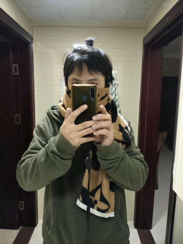 男技师的第一张照片--周宁征婚网