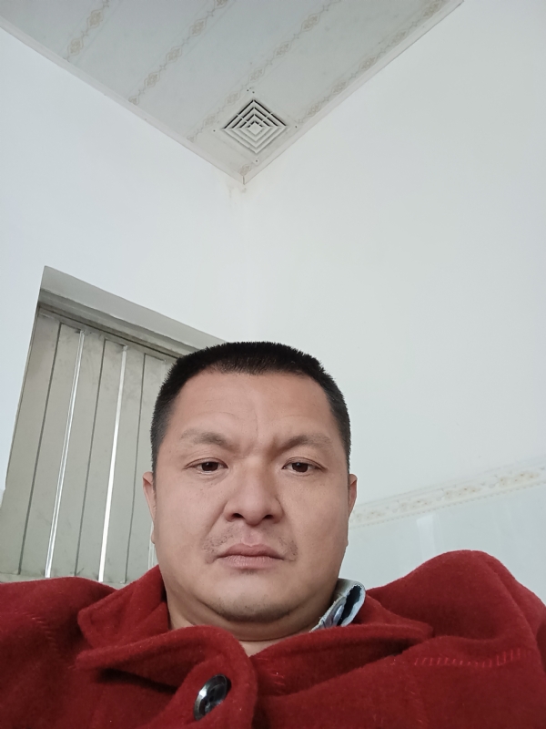 兰成龙的第一张照片--周宁征婚网