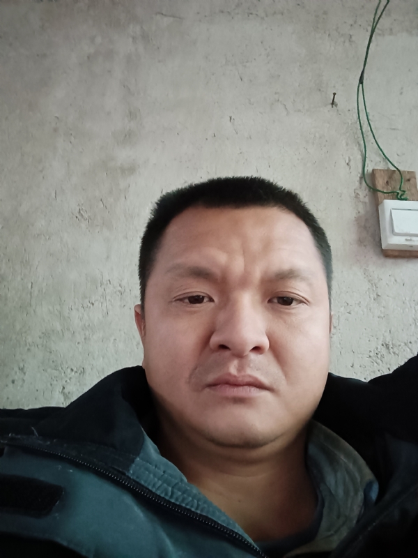 兰成龙的第二张照片--周宁征婚网