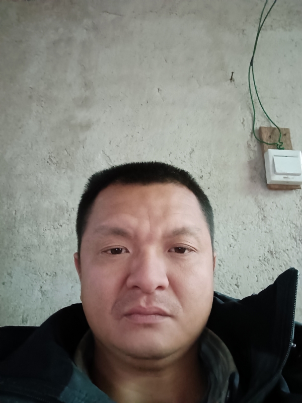 兰成龙的第三张照片--周宁征婚网