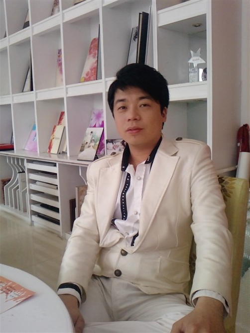 寻找的第一张照片--周宁征婚网