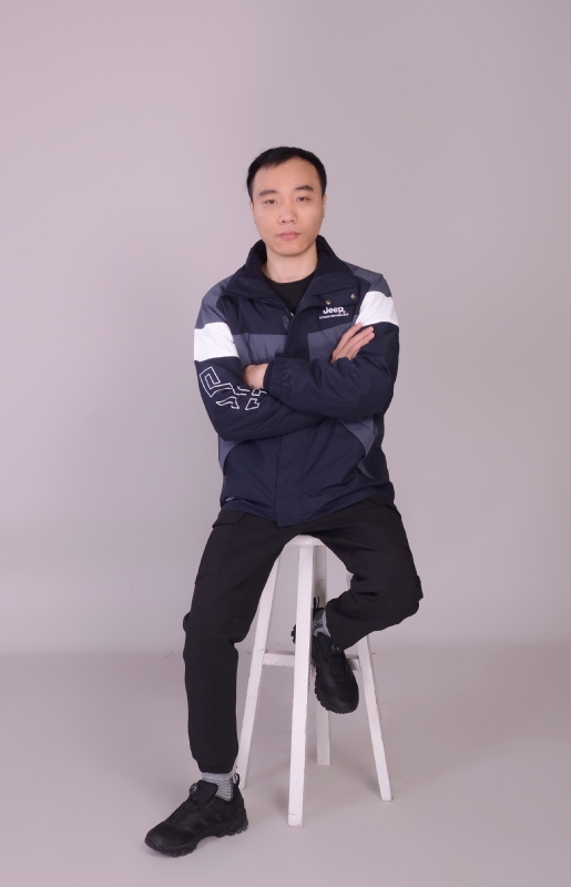 一只孤单的猫的第一张照片--周宁征婚网