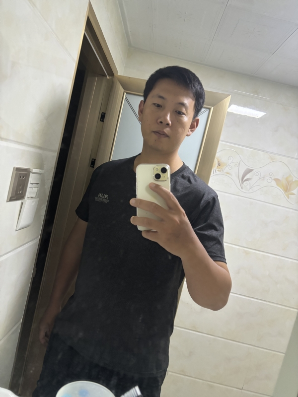 Lance的第二张照片--周宁征婚网