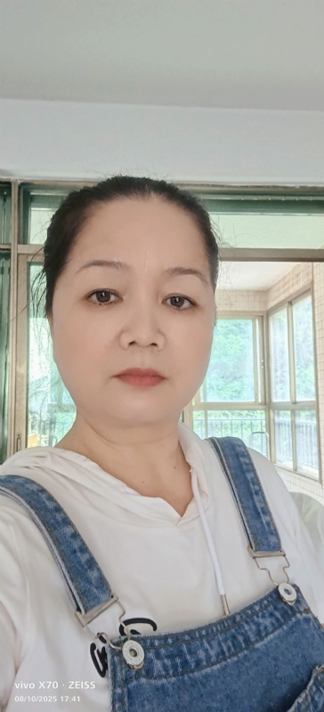 小巧玲珑的第一张照片--周宁征婚网