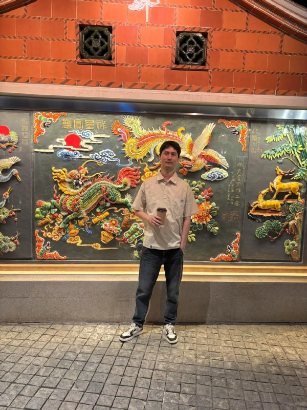 笙箫何的第三张照片--周宁征婚网