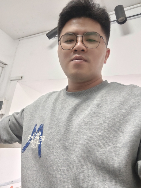 Mr的第三张照片--周宁征婚网